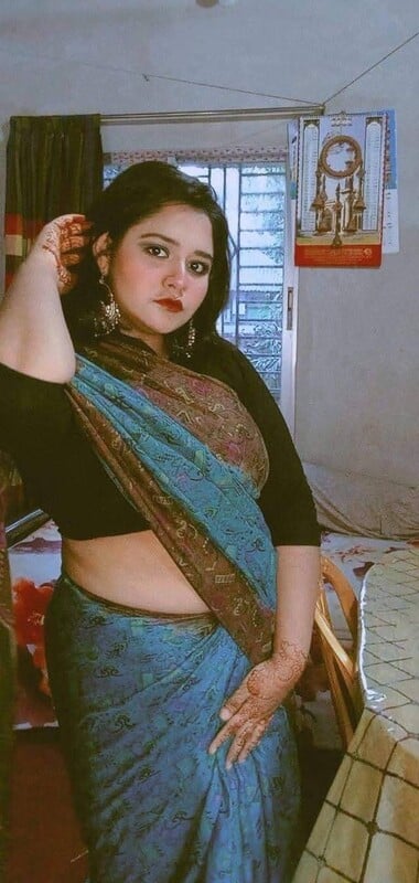 Huge Boobs Desi Girl Playing With Her Private Parts