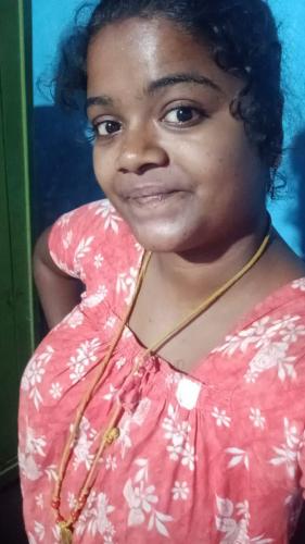 Tamil Housewife Showing Big Boobs And Huge Ass