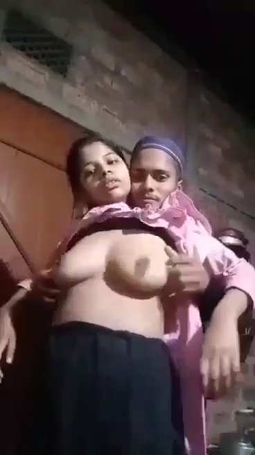 Indian Muslim Cousins Foreplay Sex At Home MMS