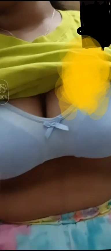 Live Big Boobs Showing Beautiful Girl Viral MMS