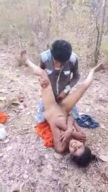 Mallu Villege Bhabi Outdoor Fucked By Devar