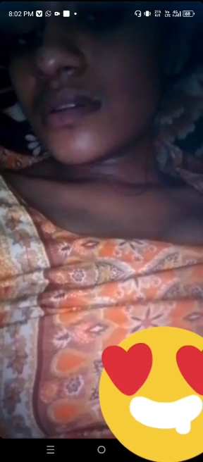 Night Video Call Chat Of Horny Indian Girlfriend - Thumbnail 4