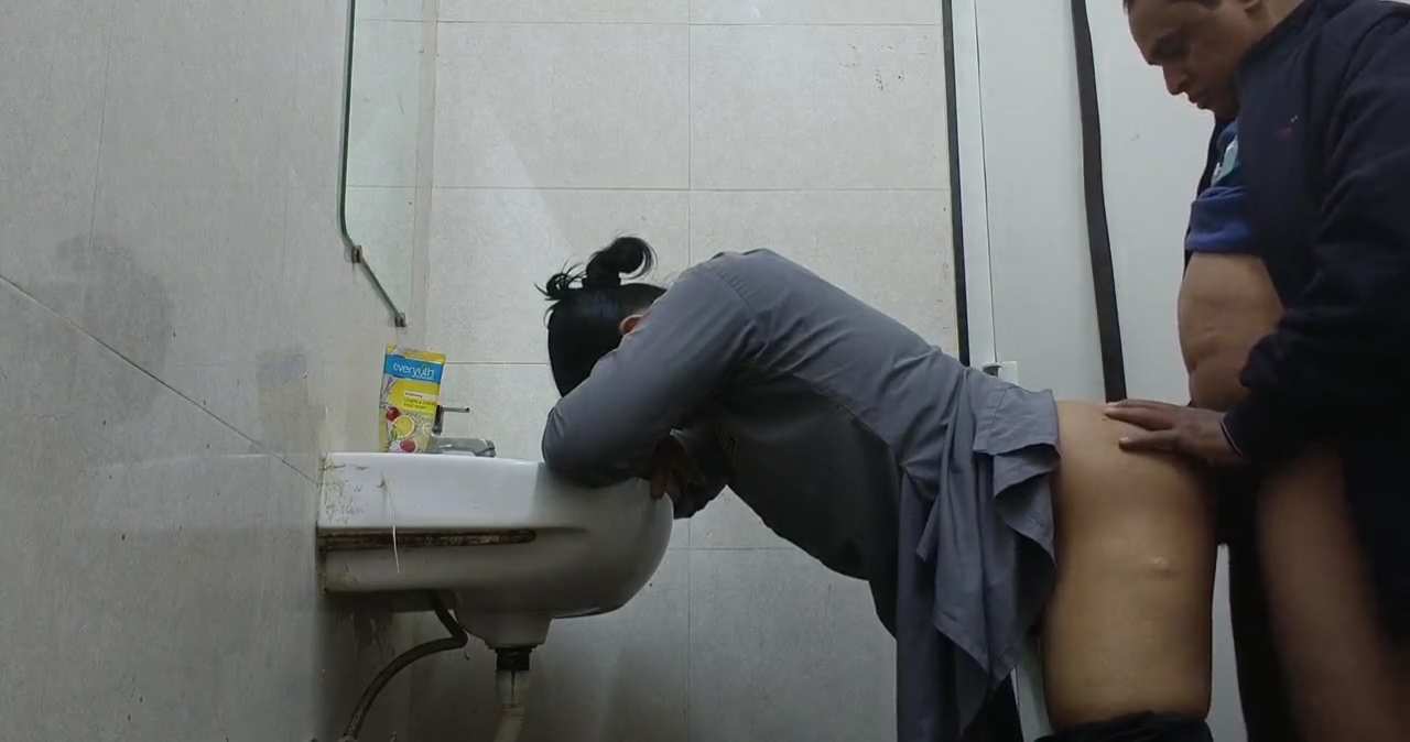 Wife In Abroad Fucked By Office Manager In Washroom