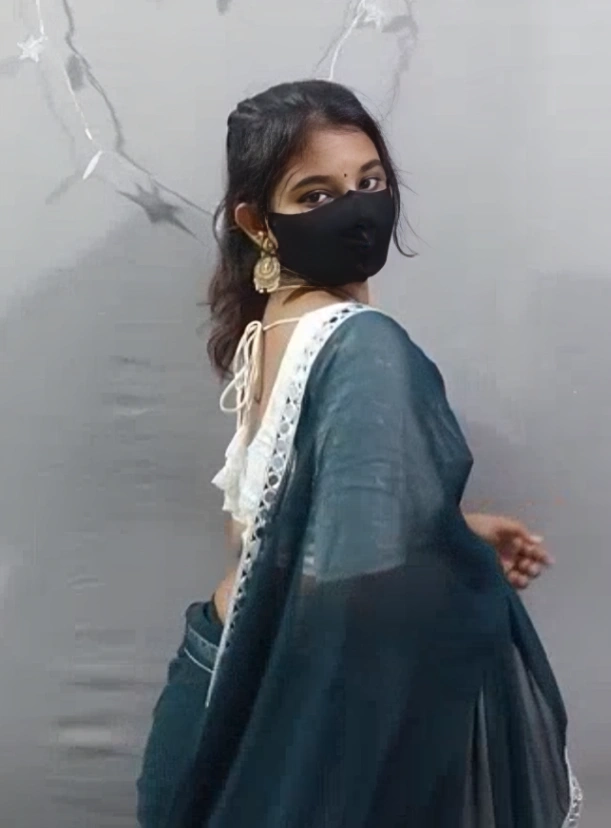 Aleena Kween aka Zugerlips Saree Stripping Ful Nude Video