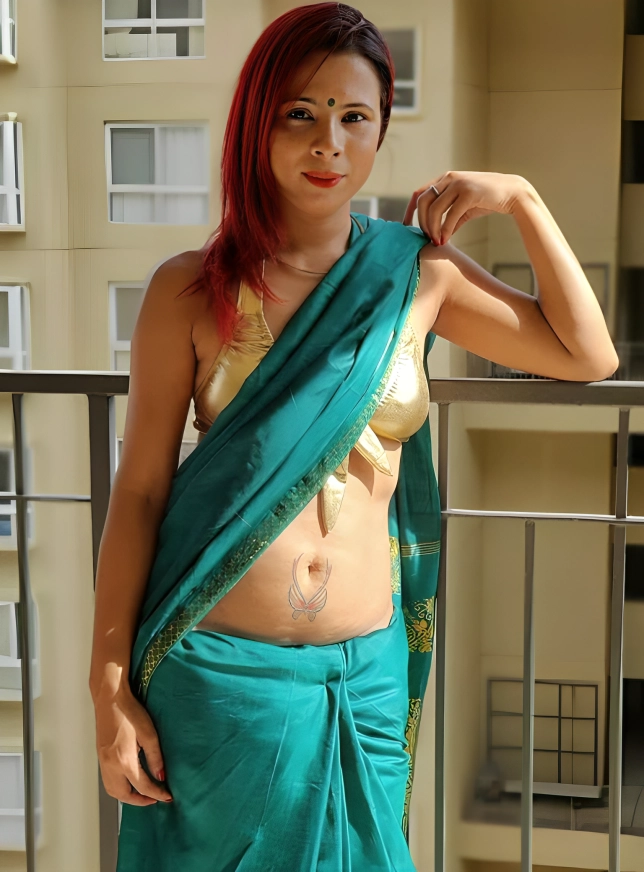 Desi Girl Handjob with Facial Cumshot on Camera