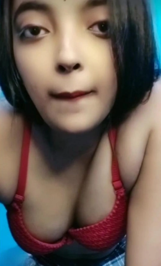Desi Girl Quick Full Nude Strip Show
