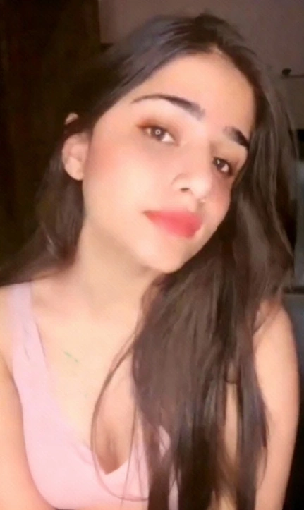 Desi Insta Model Nude Video – Fingering Wet Pussy & Boobs