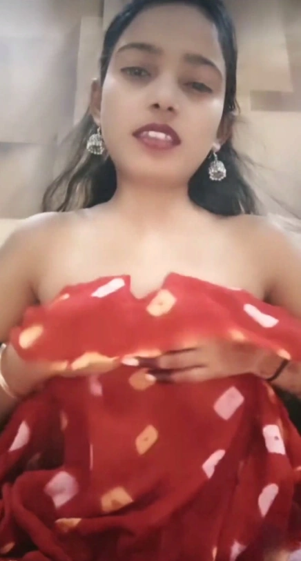 Hot Tango Girl Live Cam Boobs Press