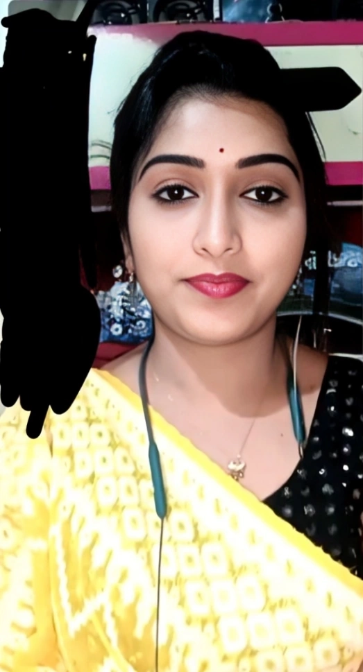 Innocent Desi Bhabhi Boobs on Live Cam – Leaked MMS Video
