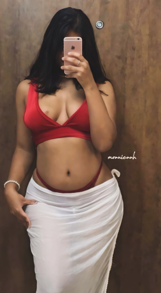 Moanicaah Leaked Clips Shower Sex Blowjob Facial Anal