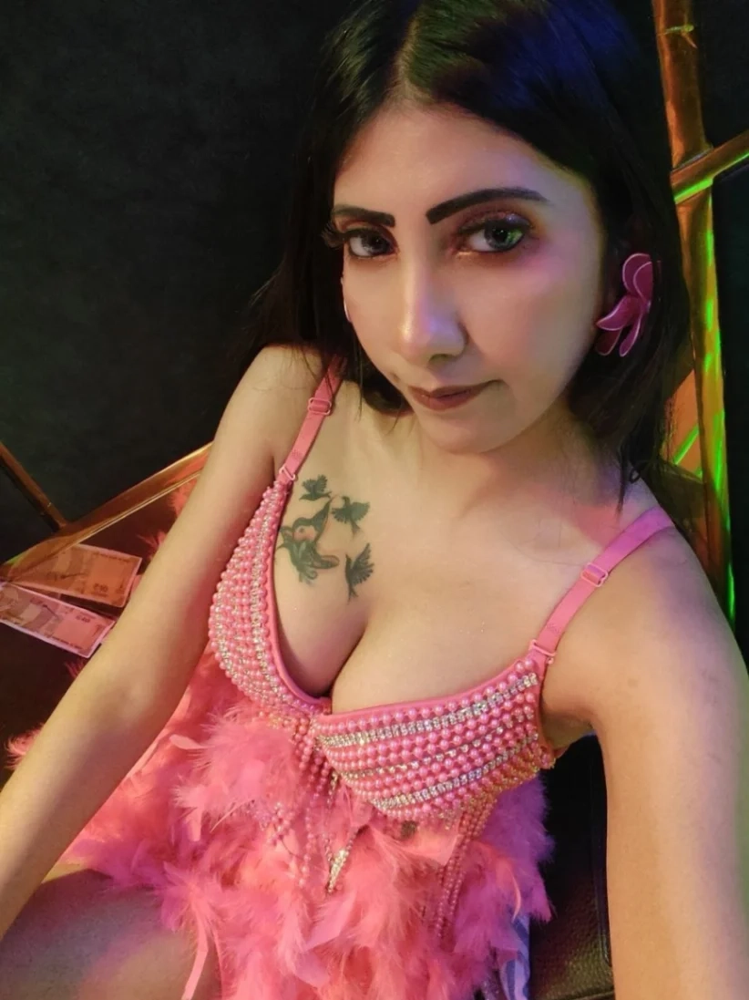Priyanka aka Perky Bong Nude Video