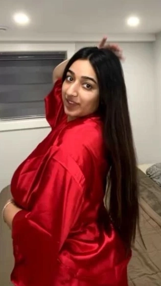 Watch Rakhi Gill OnlyFans Livestream Big Boobs Tease Video